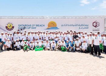 Qatargas Organizes Beach Clean-up Day at Al Ghariya