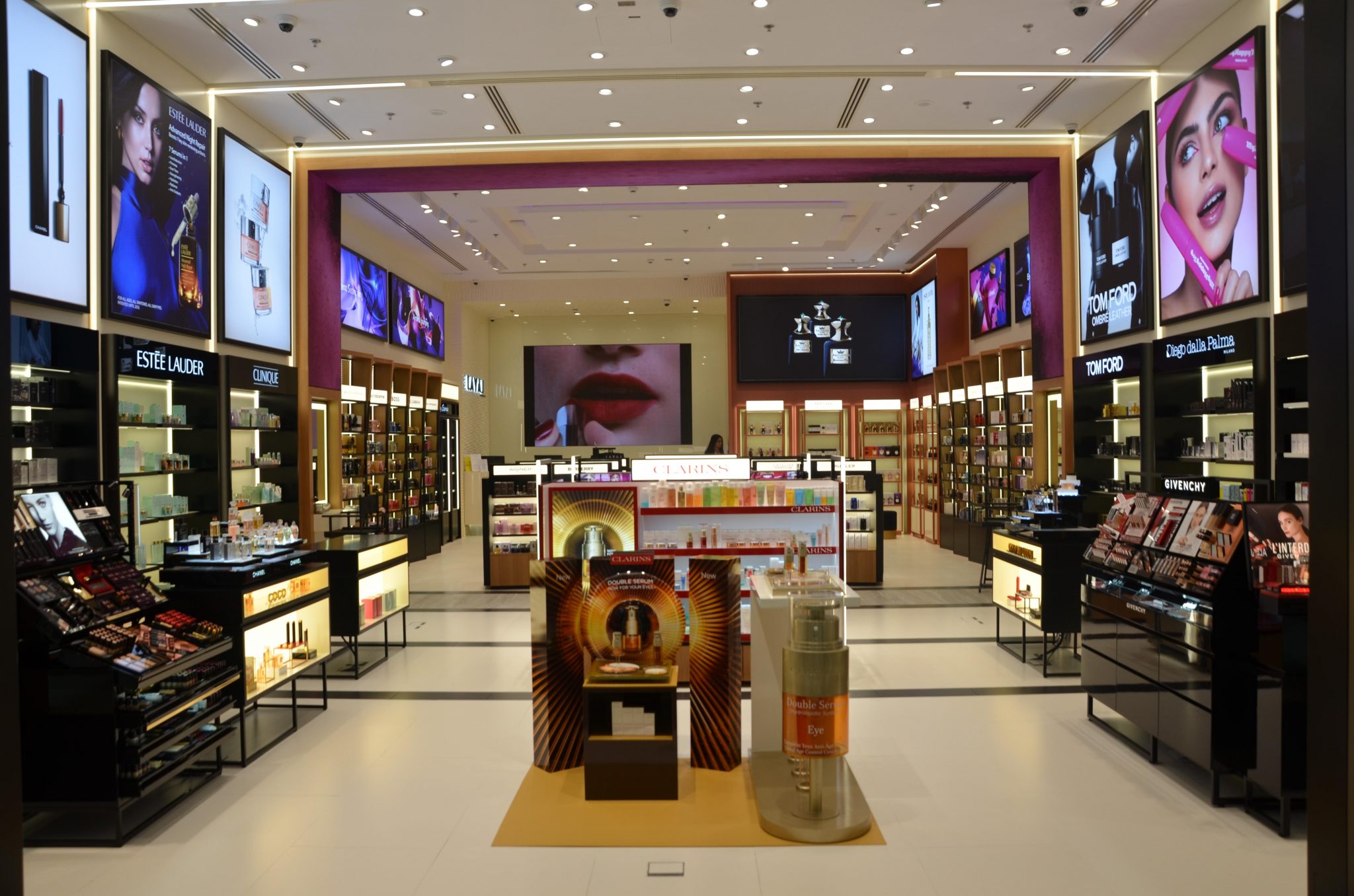 LAYAL Opens its Flagship Door at Dubai Hills Mall Showcasing High-end ...