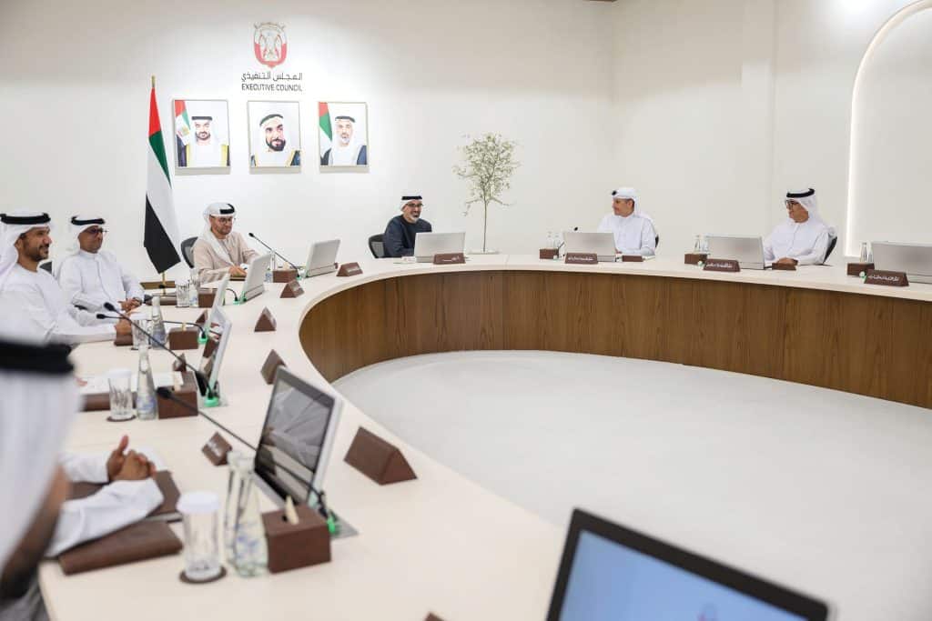 Khaled bin Mohamed bin Zayed chairs Abu Dhabi Executive Council meeting, approves Emirati Family Growth Programme