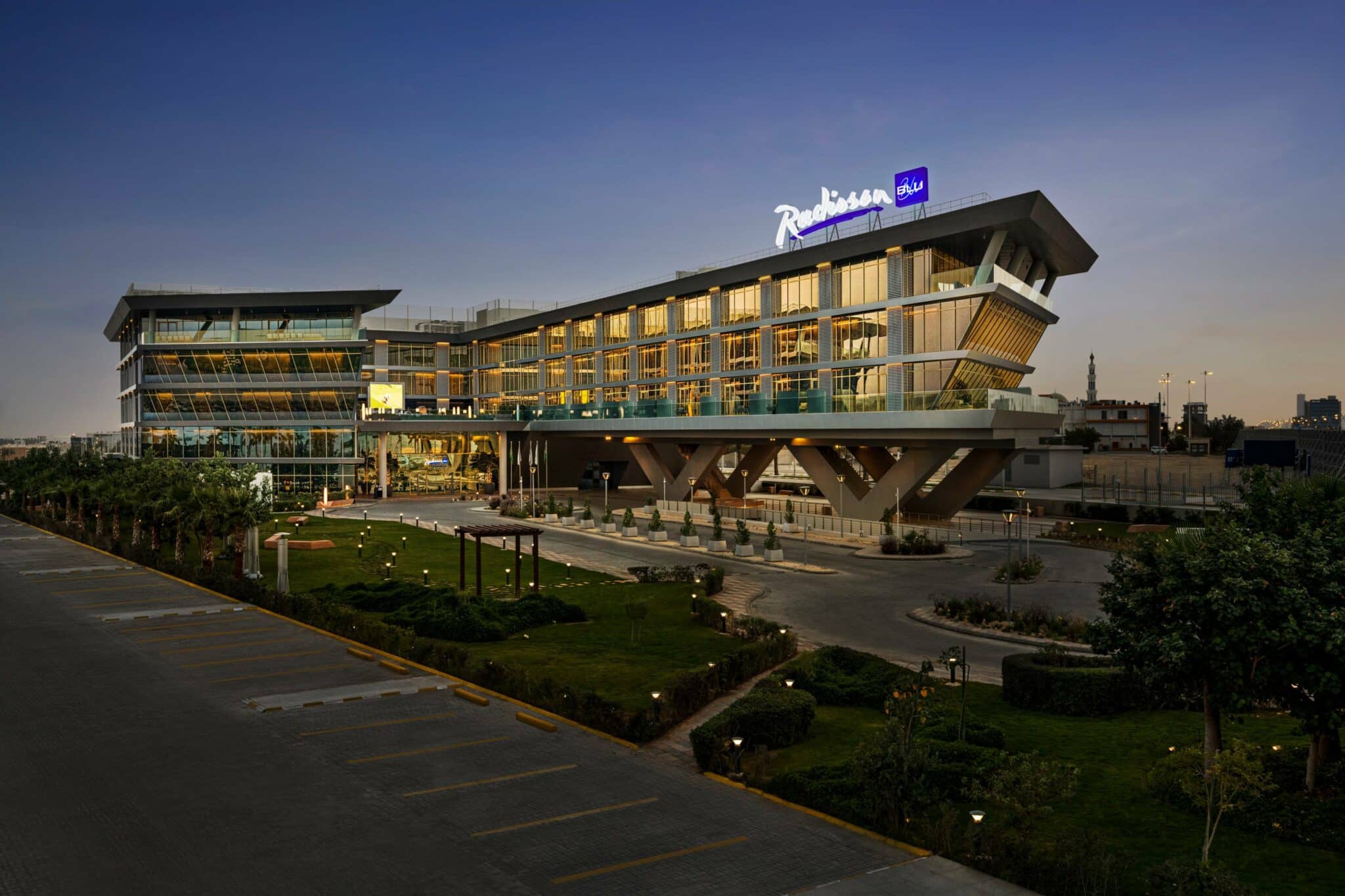 HOW THE RADISSON BLU HOTEL RIYADH CONVENTION AND EXHIBITION CENTER INNOVATES FOR A GREENER FUTURE