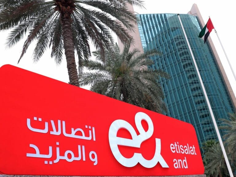 E& UAE Leads 5G Innovation with 6 GHz and 600 MHz Frequency Tests
