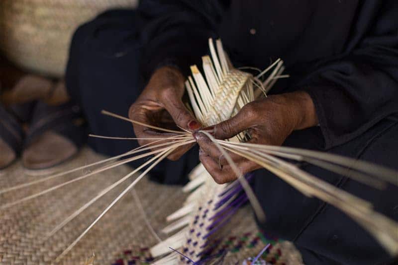 AlUla Highlights Authentic Handicrafts at Arabian Travel Market 2025: Focus on Madrasat Addeera