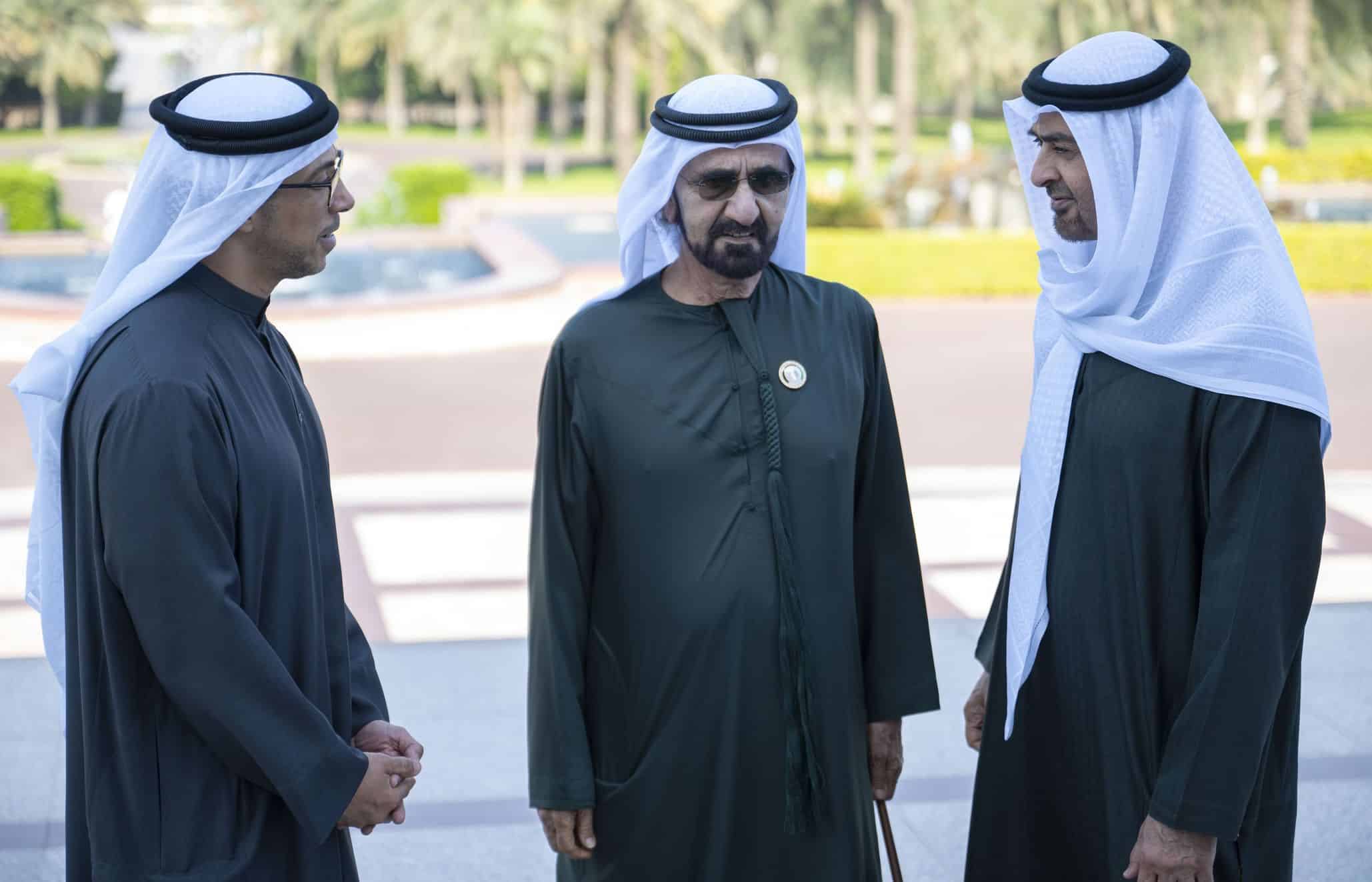 In Presence of UAE President, Mohammed bin Rashid Meets Current and Former Ministers