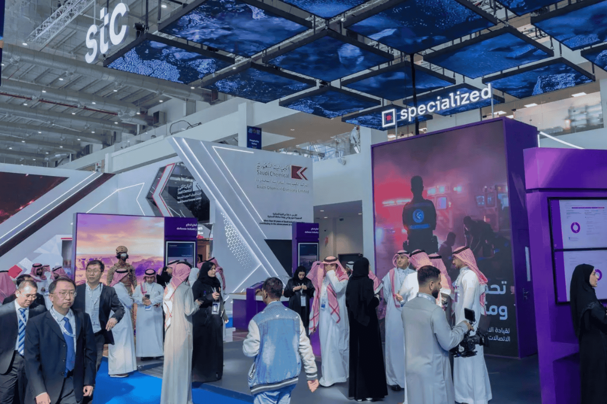 stc Group Unveils Cutting-Edge Critical Communications Technology at World Defense Show