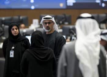 Khaled bin Mohamed bin Zayed Al Nahyan Assesses Emergency Readiness and Response Operations at Abu Dhabi’s Unified Medical Operations Command Centre