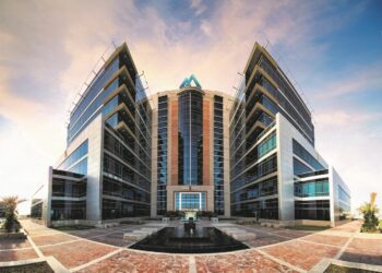 RAKEZ continues to expand its role as a leading investment hub in Ras Al Khaimah, attracting thousands of new companies and supporting business growth through advanced infrastructure and digital services