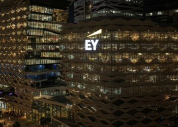 EY Global Launches of Agentic AI in Assurance to Redefine Audit Experience for MENA Clients
