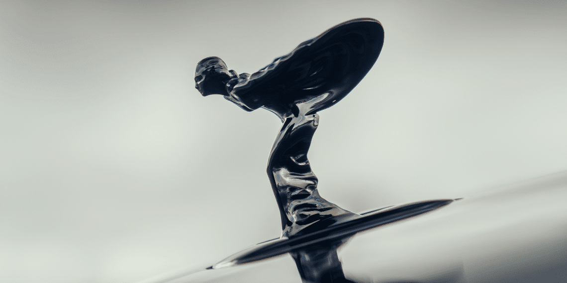 ROLLS-ROYCE CELEBRATES 10TH ANNIVERSARY OF BLACK BADGE: THE TRANSFORMATIVE ALTER EGO