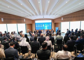 Dubai Chamber Of Commerce And Mashreq Hold Open Dialogue With 82 Private Sector Representatives