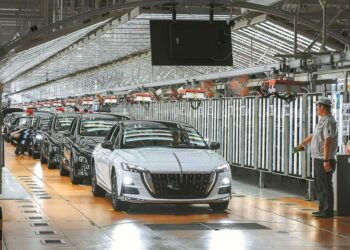 Global Demand for Electric Vehicles Rises for the Second Consecutive Month, New Data Shows