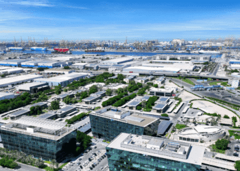 DP World Attracts Over AED 854 Million In Investments At Jafza