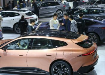 China New Energy Vehicle Market Share Hits Record 62.9% In May