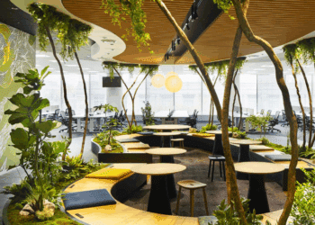 How is Indoor-Outdoor Biophilic Integration Changing Luxury Commercial Architecture in the UAE?