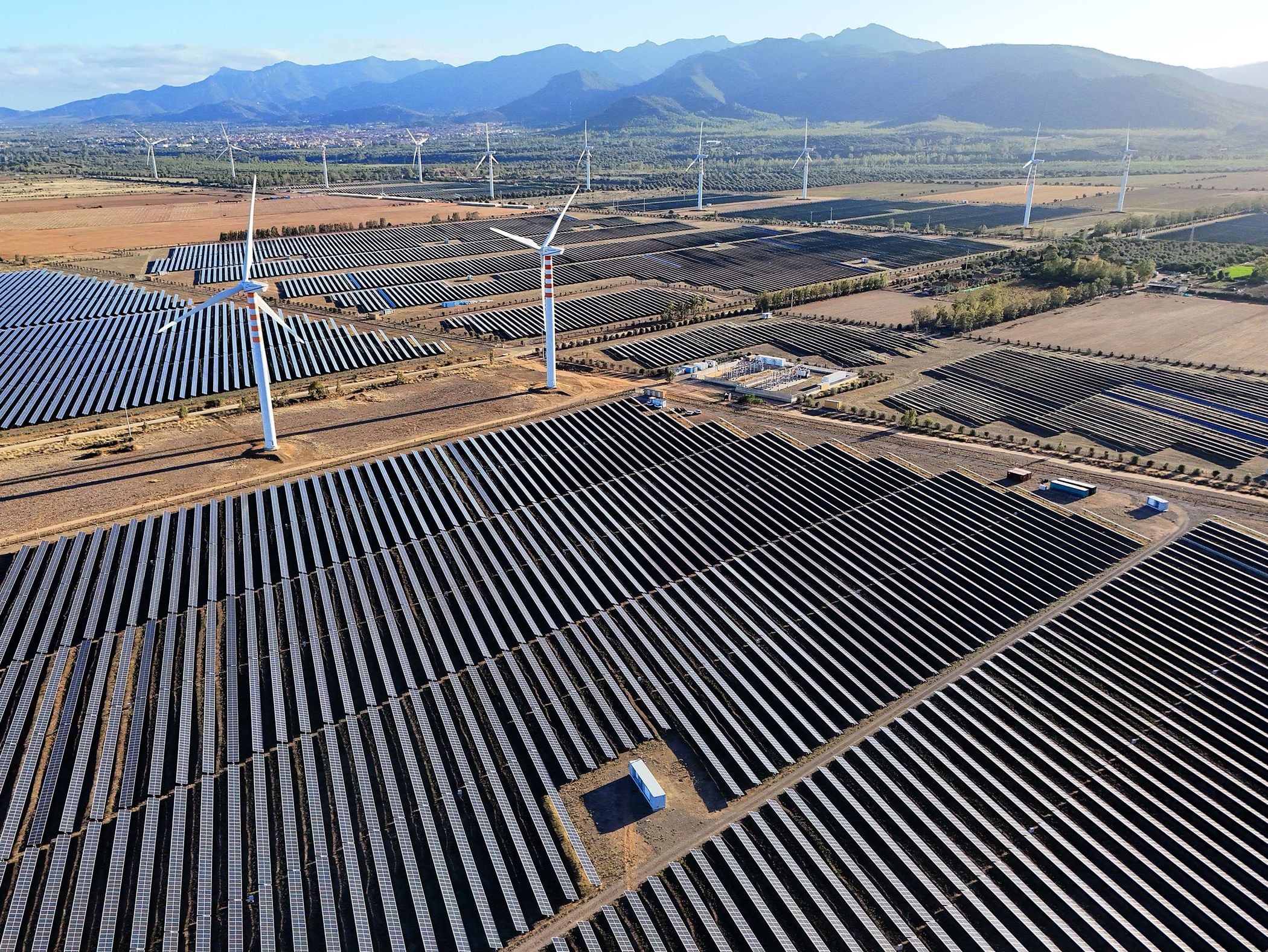 EU Plans to Invest Up to €25 Billion in Renewable Energy and Clean Technology by 2035