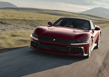 Ferrari 12Cilindri Manuale: The Purest Expression of Driving